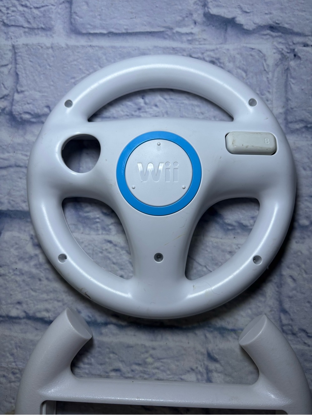 Nintendo Wii Wheel Wii Remote Controller Mario Kart Steering Wheel & Misc Wheel